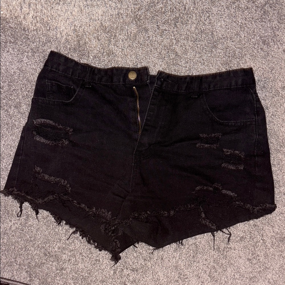 SHEIN Black Frayed Hem Jean Shorts